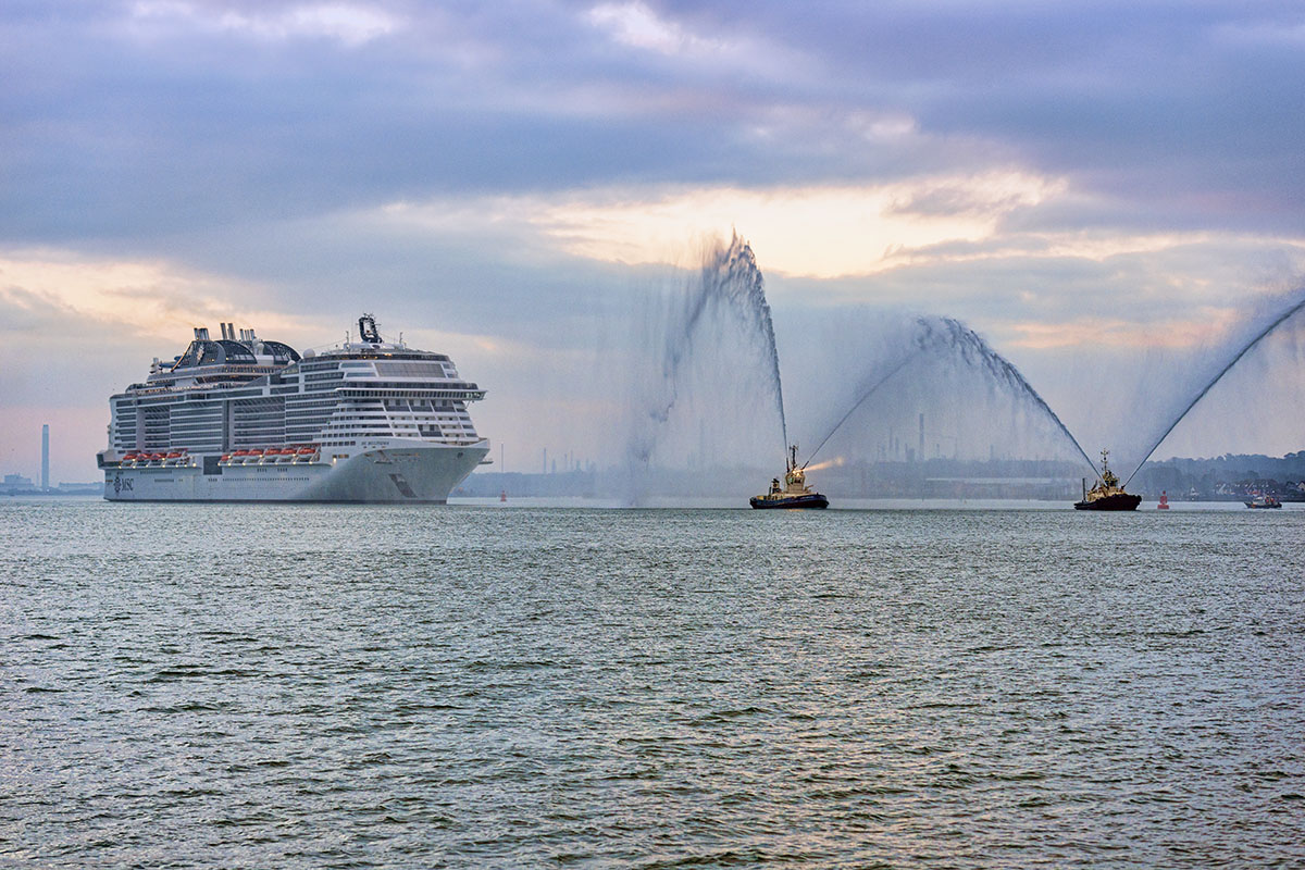 Лайнер MSC bellissima 2019